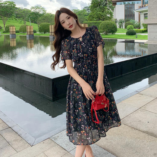 奢姿大码女装2025夏季时尚碎花收腰连衣裙胖妹妹气质减龄印花裙子9952802531 商品图4