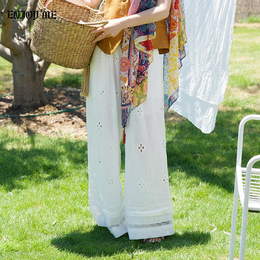 【门店同款】ENJOY夏季“假日漫寻”刺绣花阔腿裤 163598414 商品图0