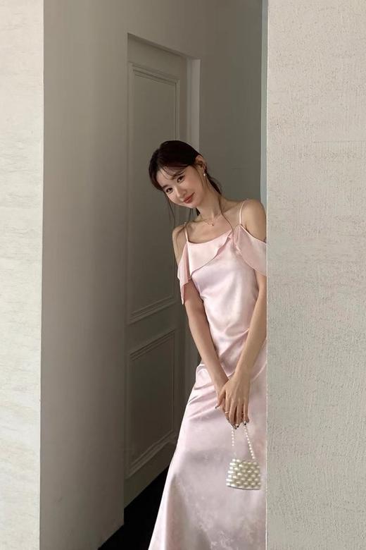 SIA SAYLOR 纯欲垂感吊带连衣裙 20884 商品图2