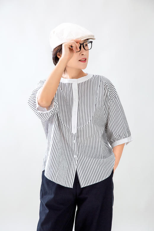 拼色圆领条纹短袖衬衫 商品图0