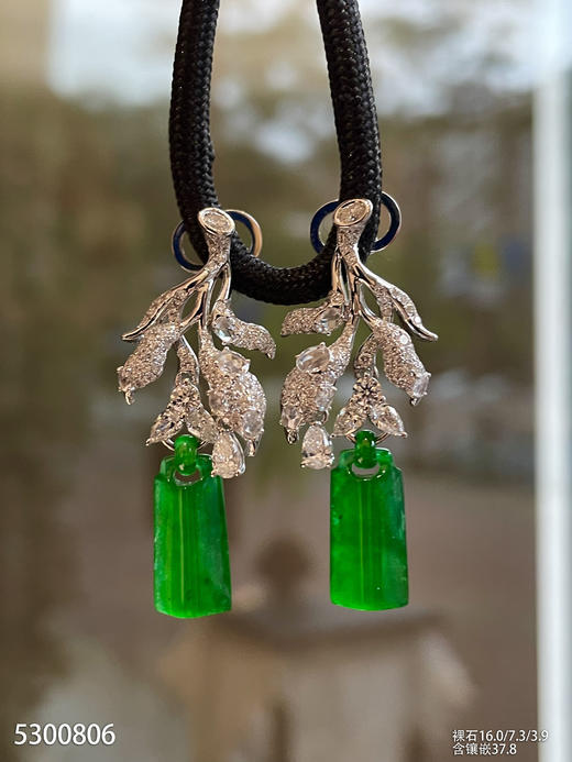 老坑帝王绿无事牌耳坠【5300806】具体价格微信咨询 商品图3