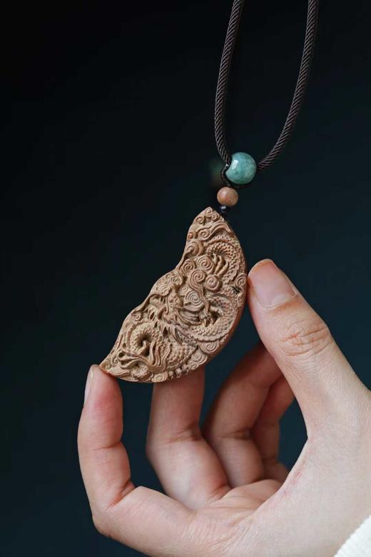 老山檀香【龙凤佩】吊坠 商品图8