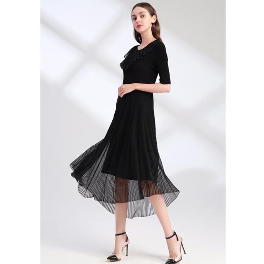 S1M1裘堤婼JETEZO	设计感显瘦针织连衣裙	BA3201E1 商品图0