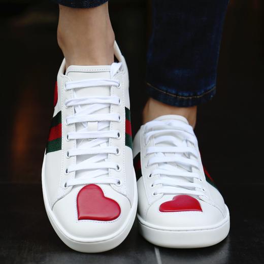 【现货单件特惠秒】Gucci古驰 ACE 阴阳色 红心真皮百搭休闲板鞋/小白鞋 435638 商品图2