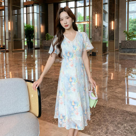 奢姿大码女装2026夏季时尚V领短袖连衣裙胖妹妹气质碎花连衣裙9952822058 商品图4