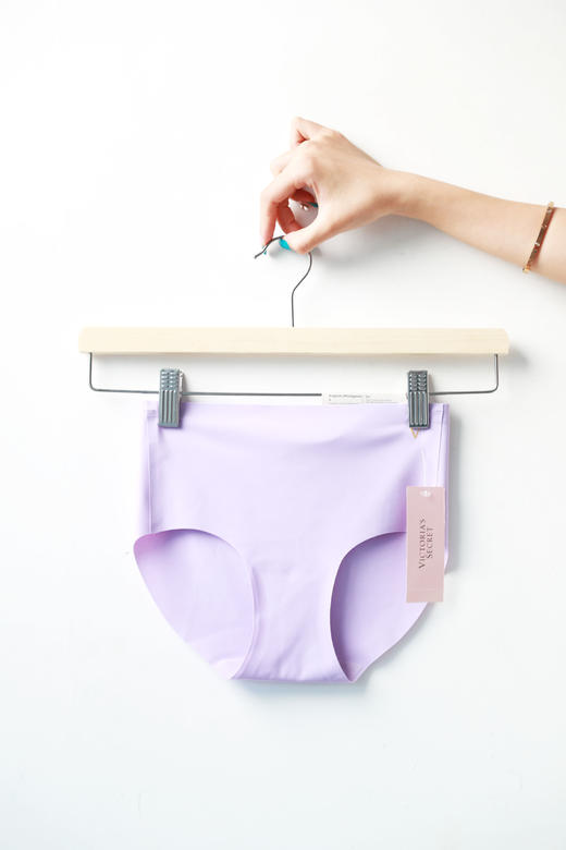 粉粉的原盒，一盒三条入。侧边金标内档全棉无痕内衣内裤C070358 商品图7