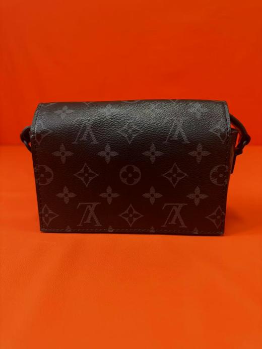 LOUIS VUITTON Steamer 经典老花印花锁扣元素可调节肩带 涂层帆布拼牛皮革饰边 盒子包单肩斜挎包 迷你 男款 黑色 商品图2