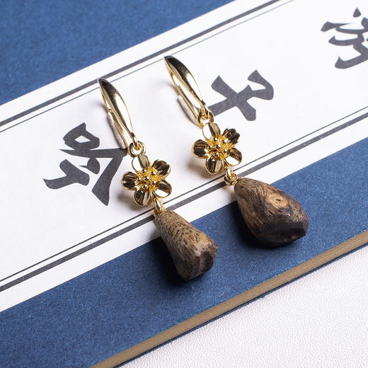 xy0419，沉香耳坠砂金镶嵌 商品图4