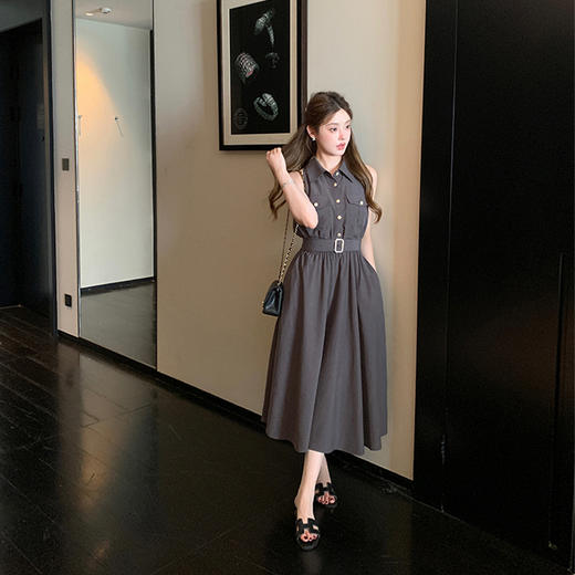西遇无袖衬衫连衣裙女2025年夏季新款设计感露肩polo领纽扣裙子SS051049 商品图1