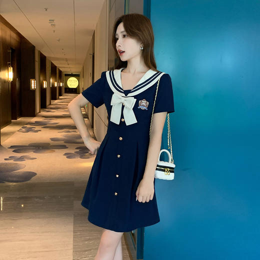 奢姿大码女装2025夏季学院风海军领连衣裙胖妹妹蝴蝶结时尚裙子9952835117 商品图4