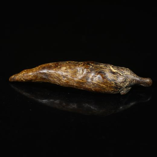 BC.HE7.2-10   惠安系沉水(辣椒)挂件 ，1.45g 商品图0