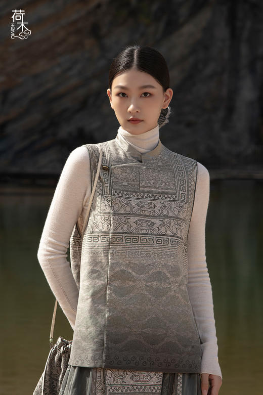 荷木HEMU丨忆良渚·短马甲 商品图0