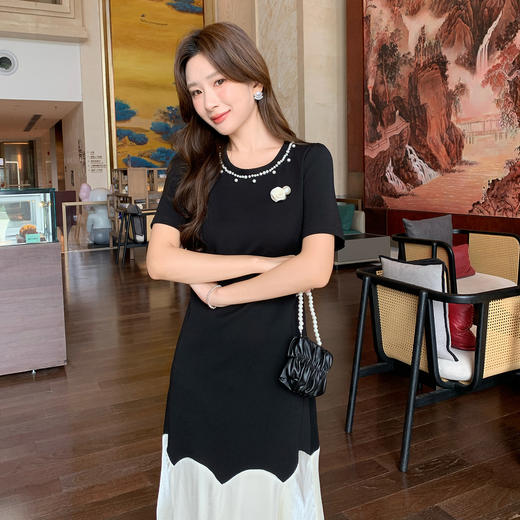 奢姿大码女装2025夏季钉珠减龄时尚连衣裙胖妹妹荷叶边拼接裙子9952890403 商品图2