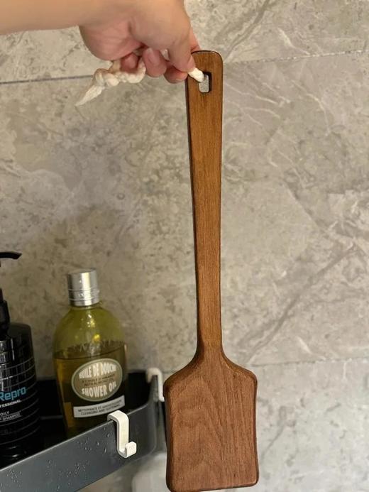 伊能静和董洁强烈安利【乌檀木猪鬃毛沐浴刷】原生乌檀木➕天然猪鬃毛，刷毛软硬适中丨干湿两用丨好拿省力！配合沐浴油或者磨砂膏一起用，洗完皮肤巨滑！嫩！润！ 商品图4