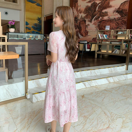 奢姿大码女装2026夏季时尚裙子胖妹妹减龄印花轻奢休闲V领连衣裙9952890596 商品图3