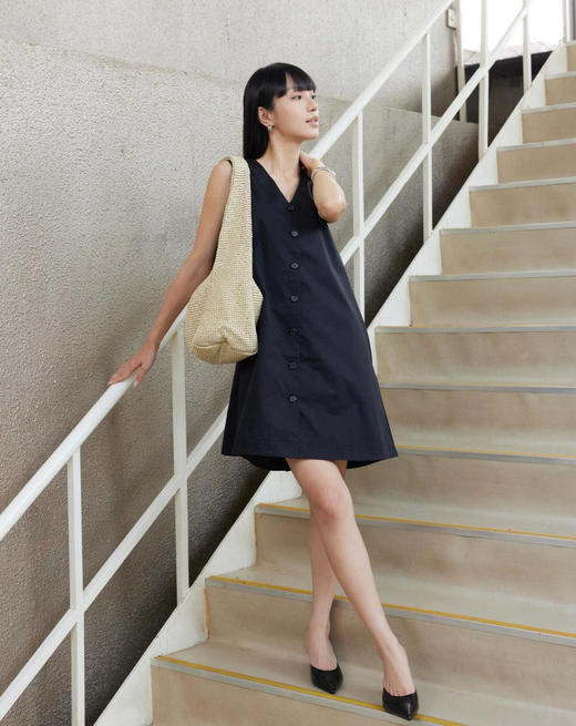 CO*S夏季V领棉质无袖背心裙070303 商品图11