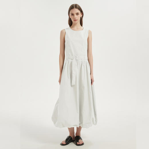 【2件9折】【Petit Bari】(多色)时髦圆领腰带无袖花苞连衣裙 商品图1