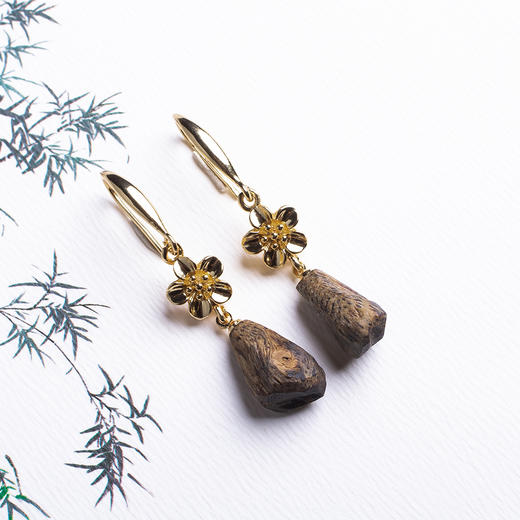 xy0419，沉香耳坠砂金镶嵌 商品图1