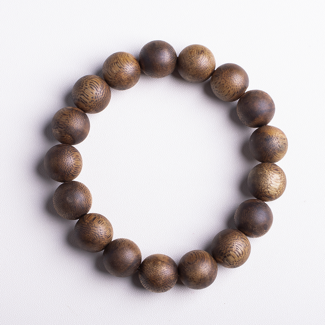 xy0415，13.5mm沉香素串单圈