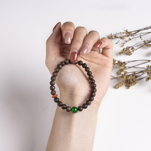 xy0408，沉香+碧玉南红手串 商品图6