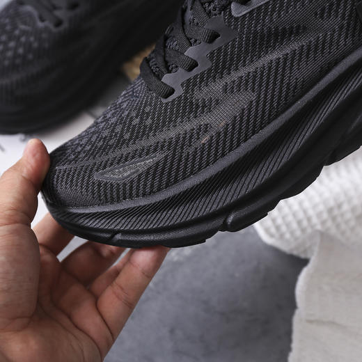 心选丨HOKA ONE ONE Clifton 9训练跑步鞋 商品图9
