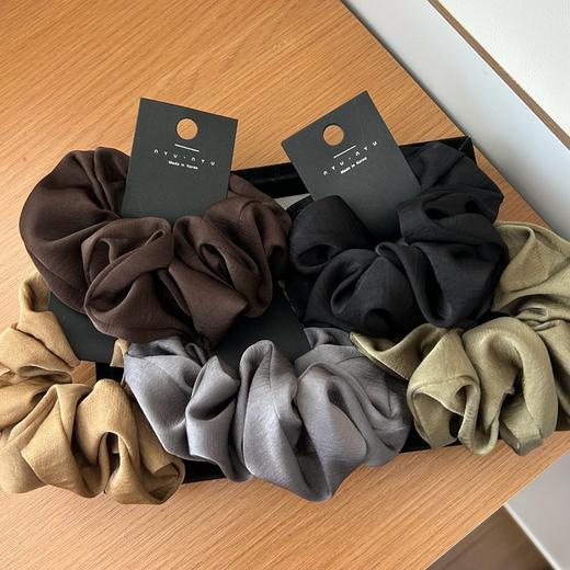 东大门复古简约纹理大肠发圈 商品图1