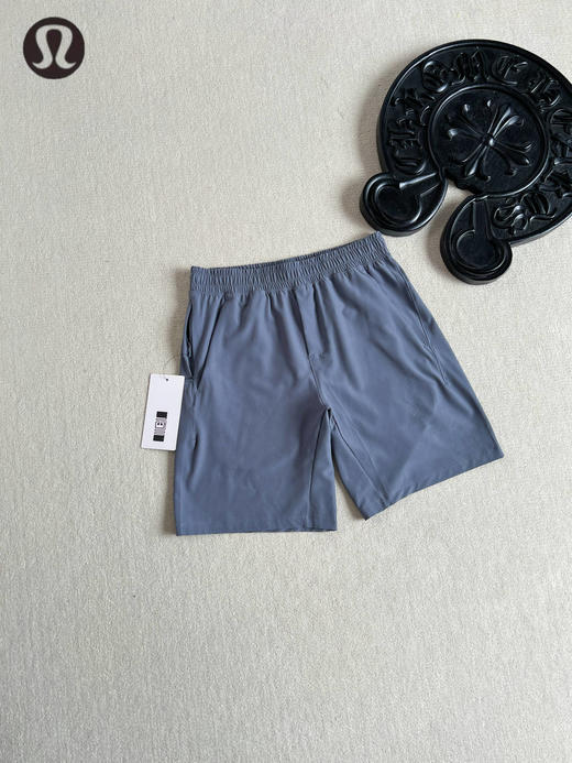 点此购买 lululemon露露Pace Breaker夏季男士运动短裤 LL 323502 商品图6