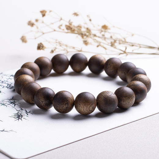 xy0424，12.5mm沉香素串单圈手串 商品图1