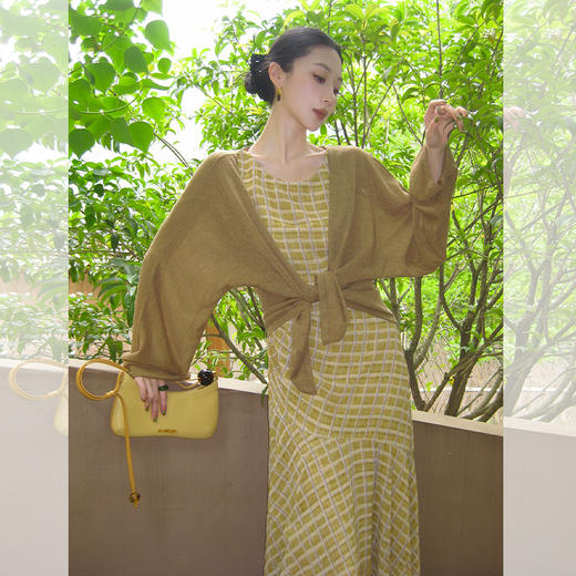 西遇无袖格纹连衣裙女夏季新款圆领收腰包臀鱼尾背心长裙SS051050 商品图3