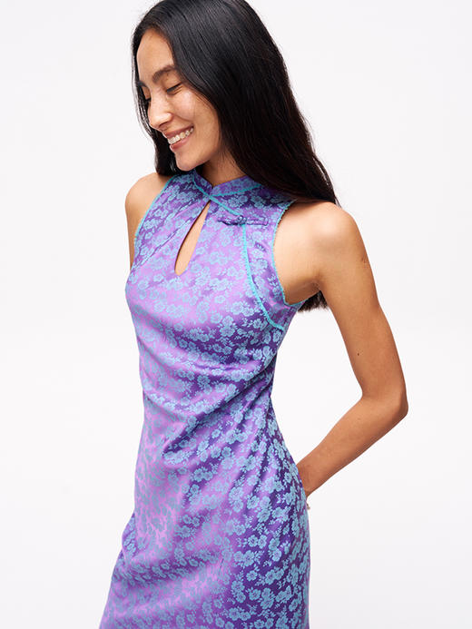 TR她热 夭夭其华 紫色提花缎面新中式修身复古显瘦旗袍连衣裙 商品图1