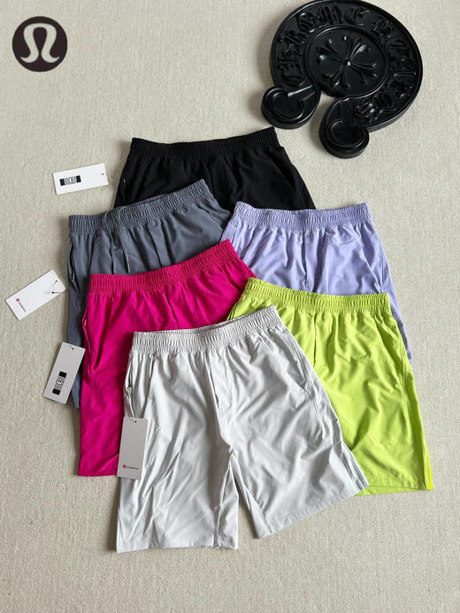 点此购买 lululemon露露Pace Breaker夏季男士运动短裤 LL 323502 商品图0