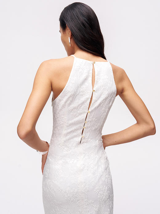 TR她热 云间絮语 白色提花弹力针织修身镂空显瘦新中式吊带连衣裙 商品图1