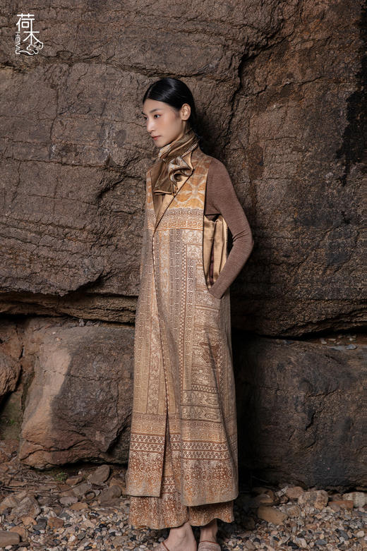 荷木HEMU丨忆良渚·长马甲 商品图5