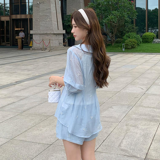 奢姿大码女装2025夏季气质POLO领三件套胖妹妹绣花设计时尚套装9952969837 商品图3