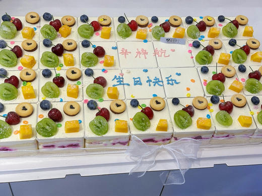 方盒蛋糕（28个；一层水果夹心）应季水果随机搭配 商品图2