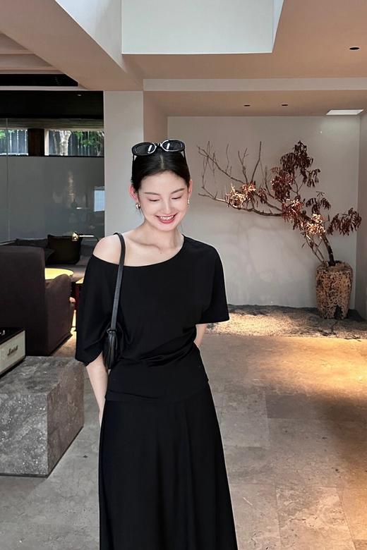 LNNNS 黑色简约圆领套装裙 20875 商品图1