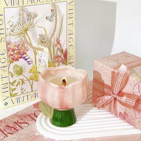 郁金香香薰蜡烛 🎁送闺蜜的心动之选✨郁金香香薰蜡烛，让卧室氛围感爆棚！无烟设计，精致摆件，送闺蜜生日礼物伴手礼 摆件卧室家用无烟氛围感香熏