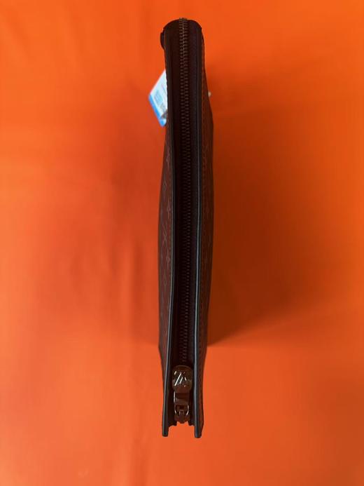 LOUIS VUITTON Pochette Voyage 经典老花满印拉链开合 涂层帆布 手拿包洗漱包中号男款 深灰色 商品图6