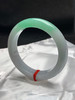 620399，55.8圈口，细糯飘绿正圈平安镯，白底飘一截绿，半山半水色，底子细腻，整体清爽 商品缩略图2