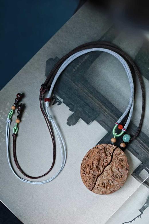 老山檀香【龙凤佩】吊坠 商品图0