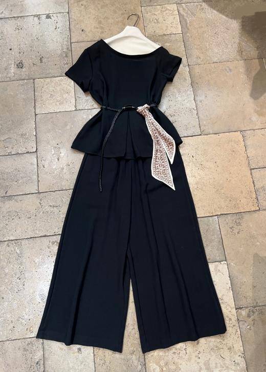 【门店同款】ENJOY夏季“可露丽”气质斜肩套装 163298171 商品图0