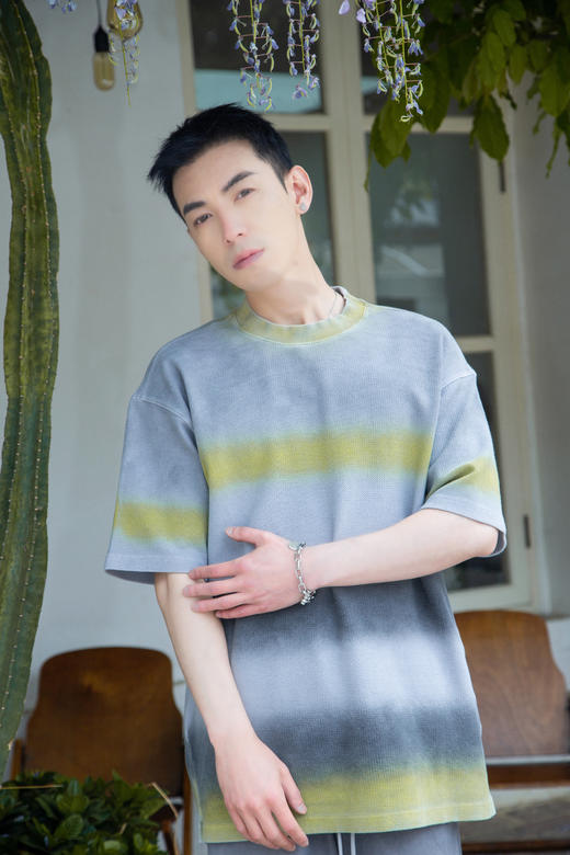 W522512344撞色晕染短袖T恤 商品图2