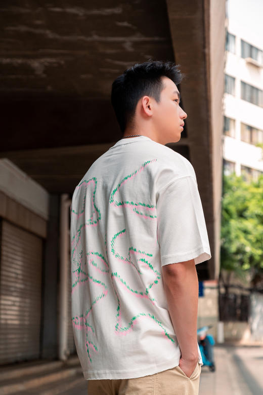 522512375撞色纹样短袖T恤 商品图3