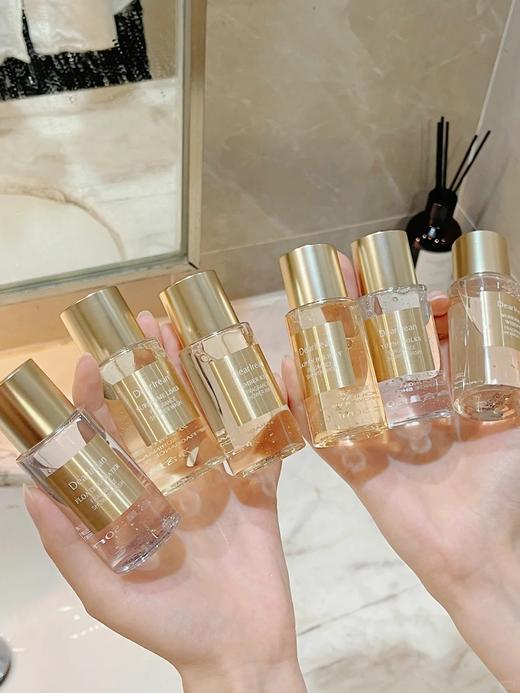 出门带这一套就够！【独特艾琳香氛沐浴旅行套装】🛀洗澡+洗头+身体乳 ，洗护精简！ 一套搞定！精致的洗护旅行装+收纳袋✅秋冬出游✅可带上飞机高铁✅5-7天用量 商品图1