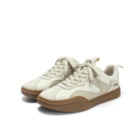 Jeep吉普 女休闲鞋(建议大一码) PS243WAS1134