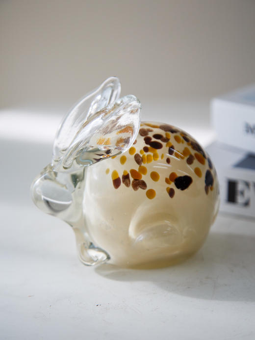 彩点兔子摆件 商品图0