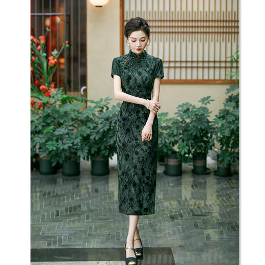 GX弹力植绒长款短袖旗袍2025夏季新款复古国风日常旗袍裙 商品图1