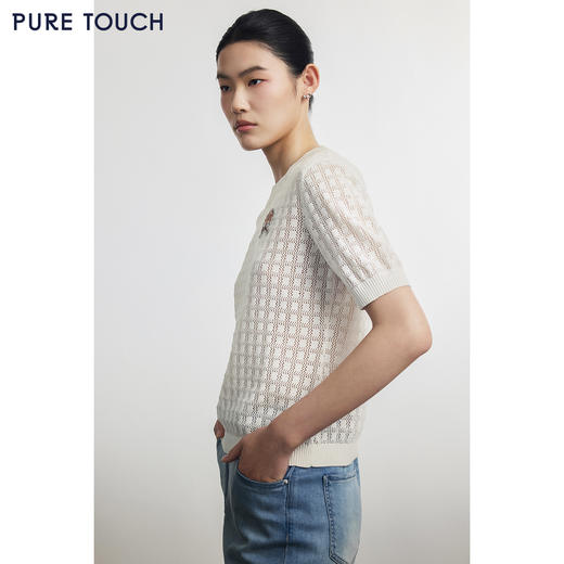 PURE TOUCH米白色镂空花纹短袖针织上衣 商品图3