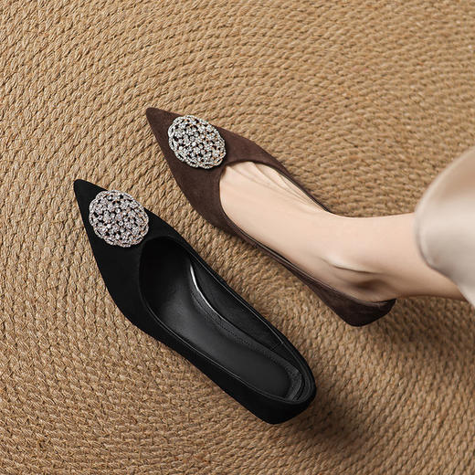 【预售5天】法式黑色低跟鞋女细跟工作鞋职业新款通勤绒面尖头单鞋SP&X1519 商品图0