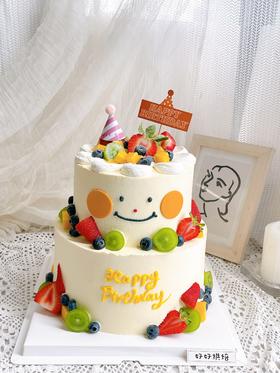 水果笑脸双层蛋糕